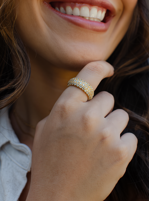 Lumière Signature Pavé Band Ring