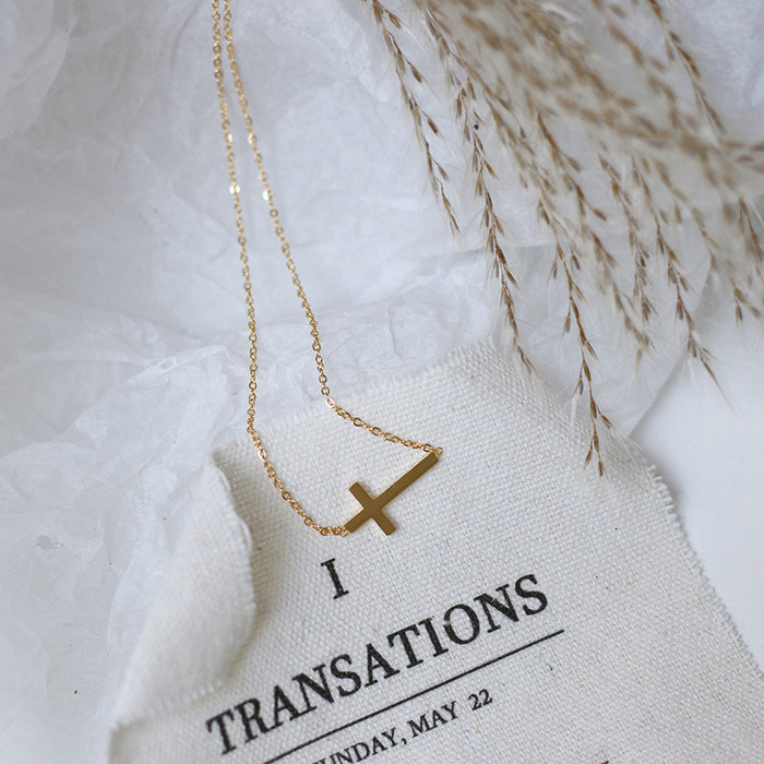 Ethereal Grace in Gold Necklace