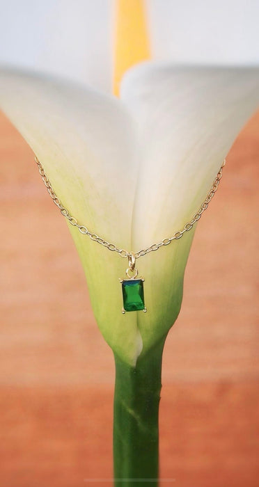 Emerald Aura Necklace