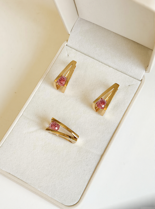 Blush Rose Quartz Set Arc (Coming Soon…)