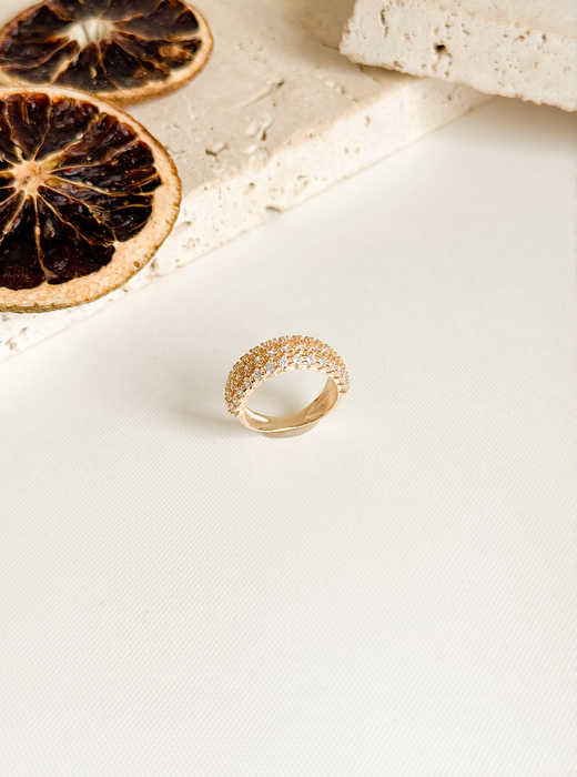 Lumière Signature Pavé Band Ring