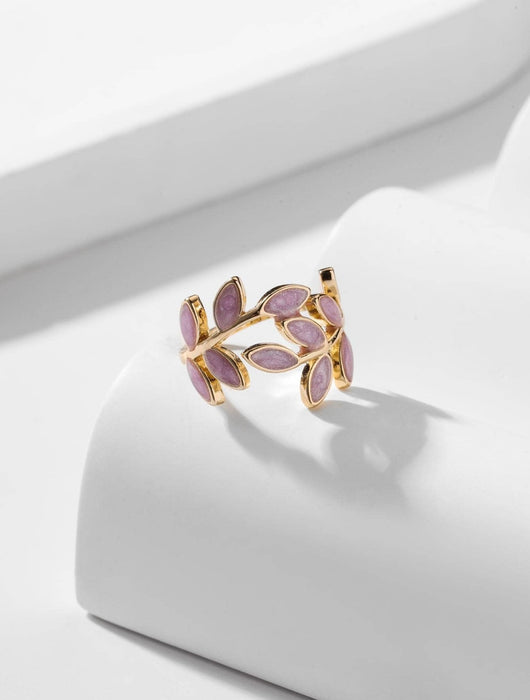 Rosevine Ring