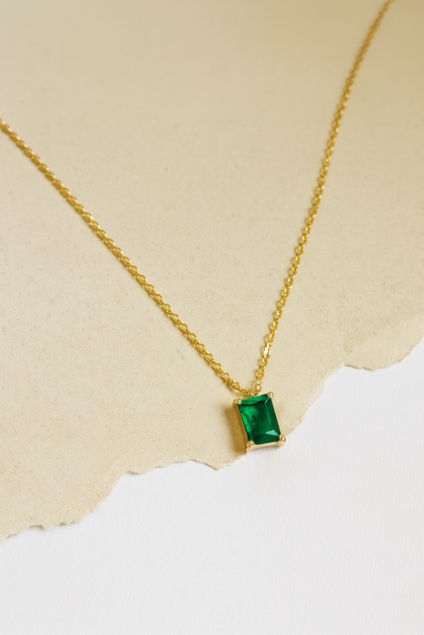 Emerald Aura Necklace