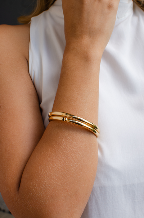 Eterna Curve Bangle (Coming Soon...)