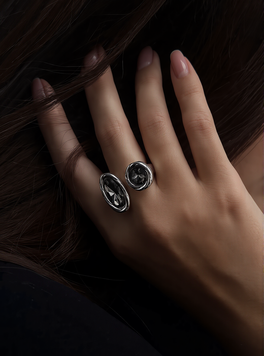 Obsidian Muse Ring
