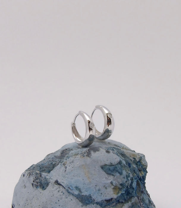 Eternal Glow – Moissanite & Sterling Silver Hoop Earrings