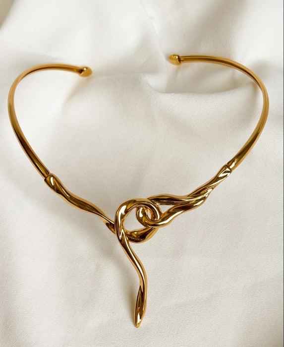 Knot Flow Choker